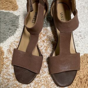 Vaneli Women's Tan Leather Sandals